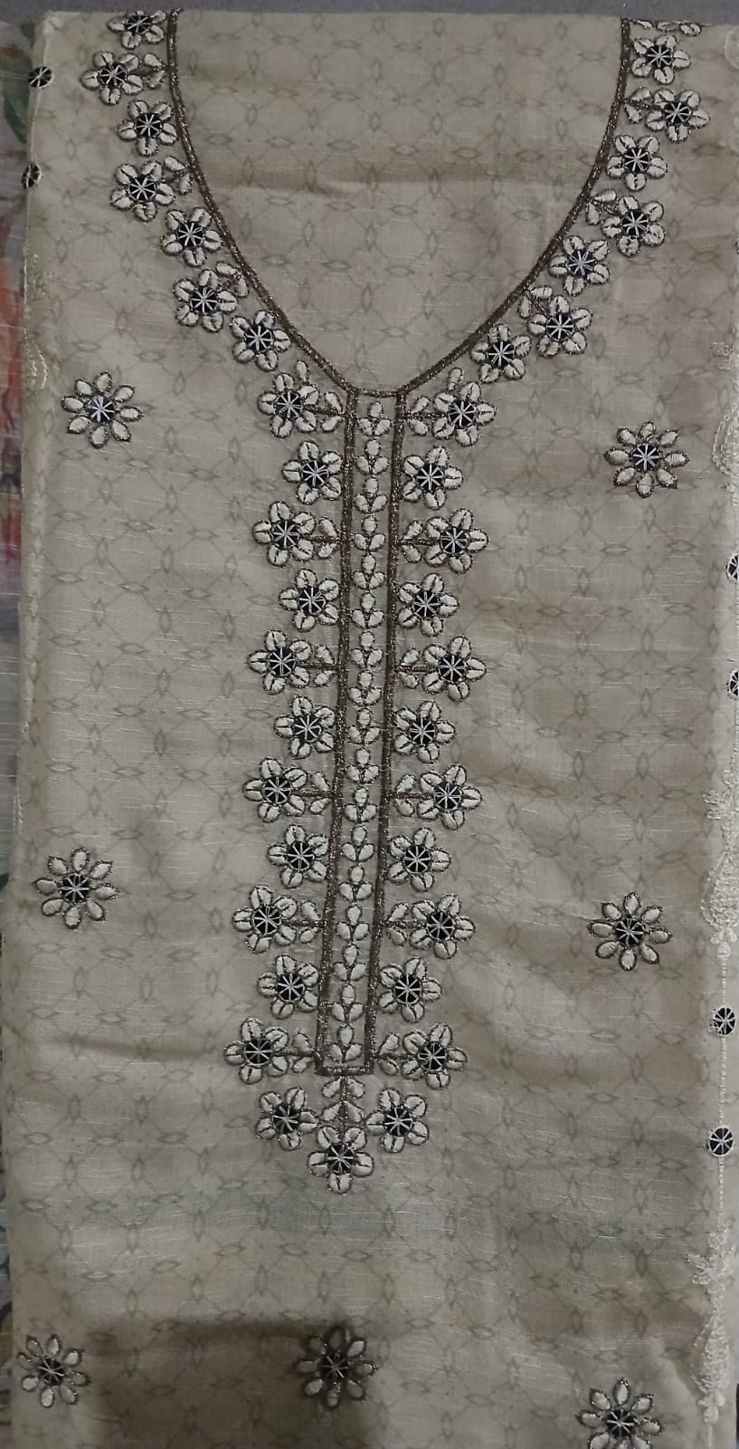 ORIENT 3pc embroidered karandi suit